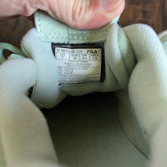 Fila Womens Size 7 Disruptor II Suede Mint Green Sneakers 5FM0038-320 Chunky - Picture 5 of 10